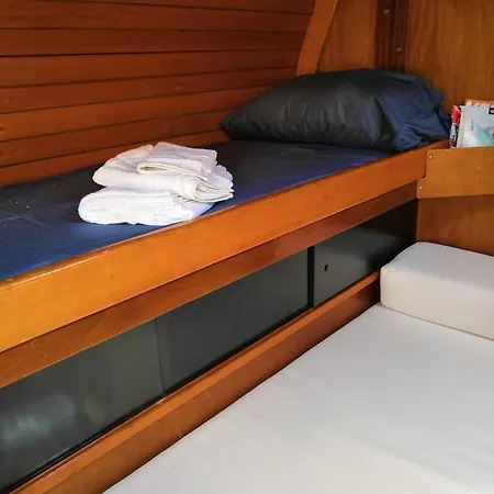 Holiday home Boat & Sleep Ehoa Formula