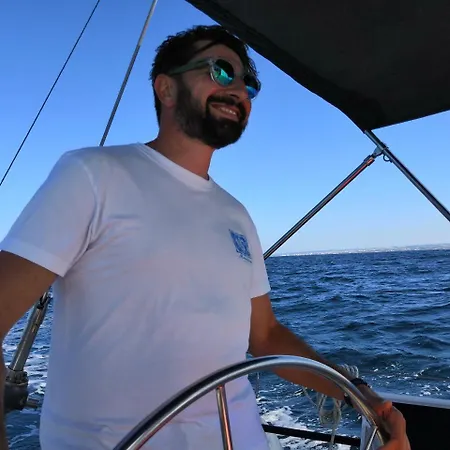 Boat & Sleep Ehoa Formula Bari